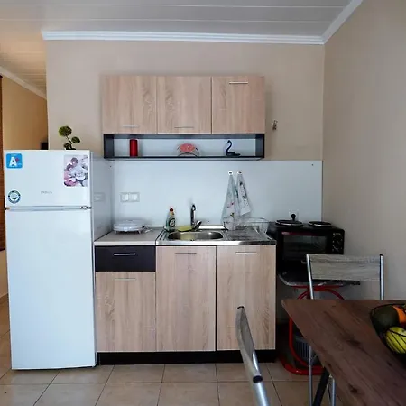Holiday home Look To The Sea *